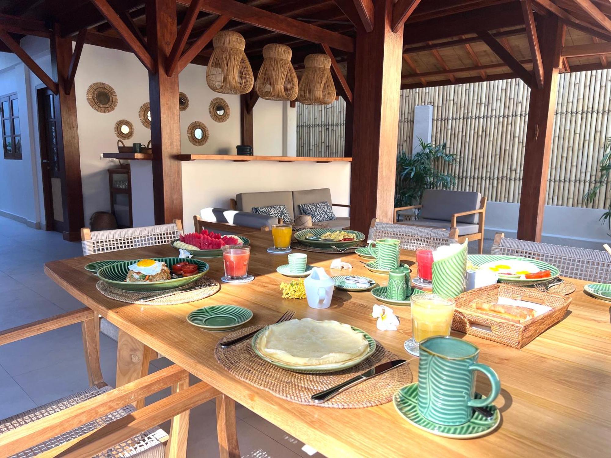 The Gili Beach Resort Τζίλι Τραγουανγκάν Εξωτερικό φωτογραφία