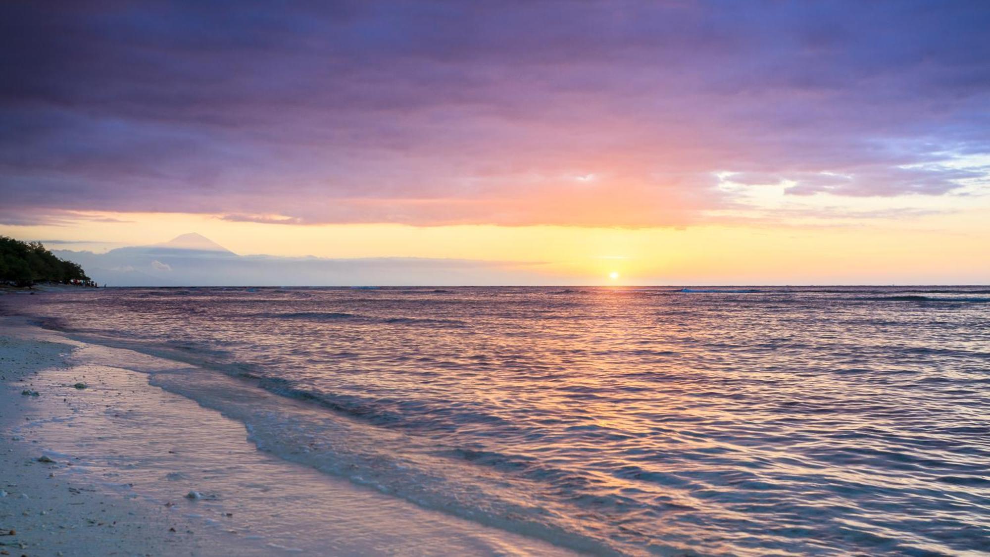 The Gili Beach Resort Τζίλι Τραγουανγκάν Εξωτερικό φωτογραφία