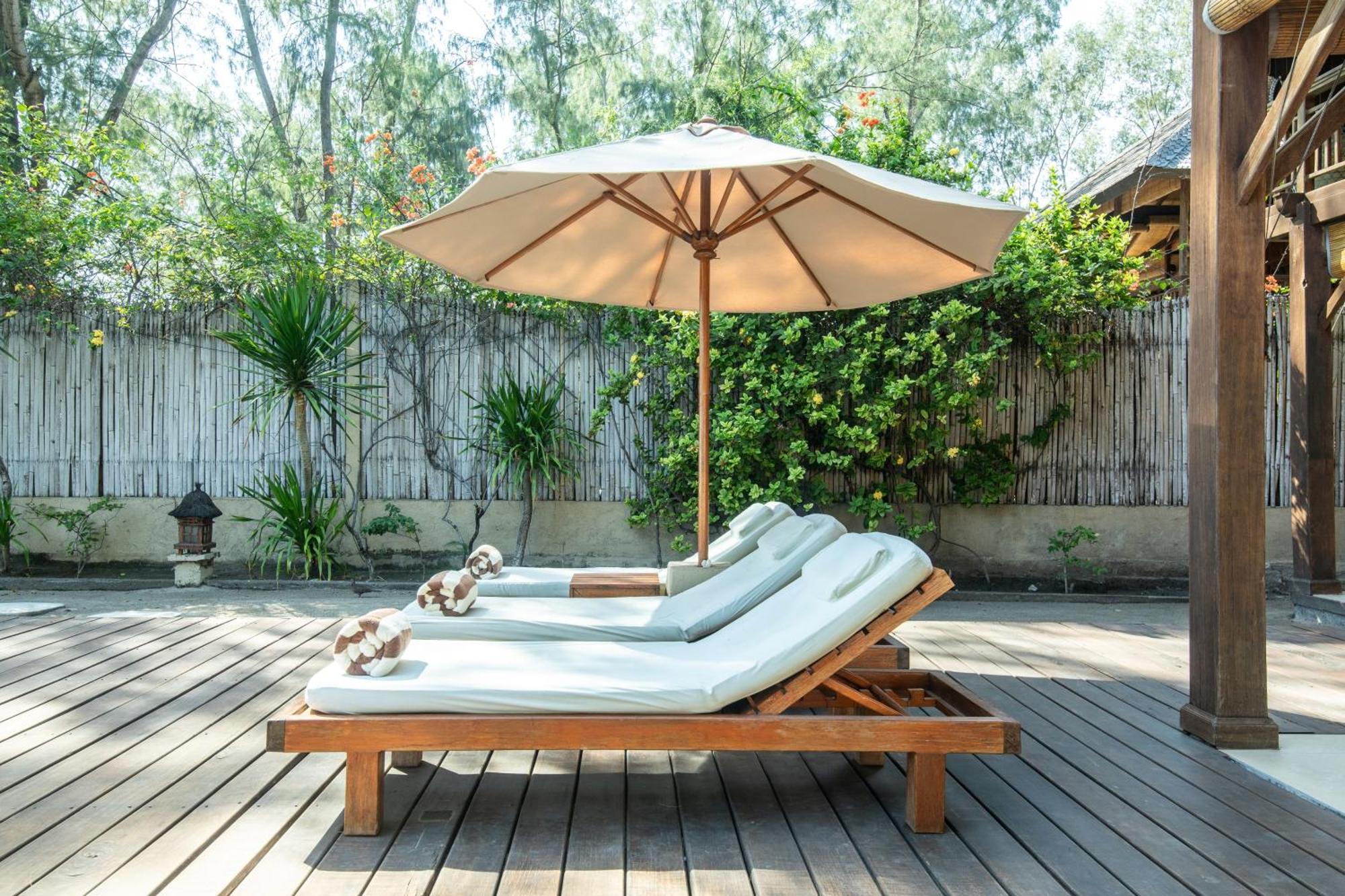 The Gili Beach Resort Τζίλι Τραγουανγκάν Εξωτερικό φωτογραφία